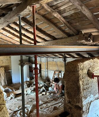 Démolition mur porteur Baneins 01